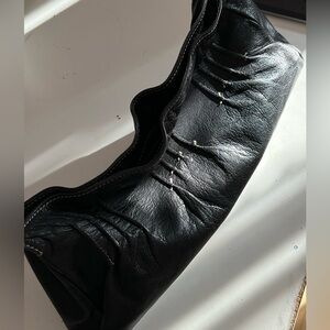 BARNEYS NEW YORK  Leather Envelope Clutch